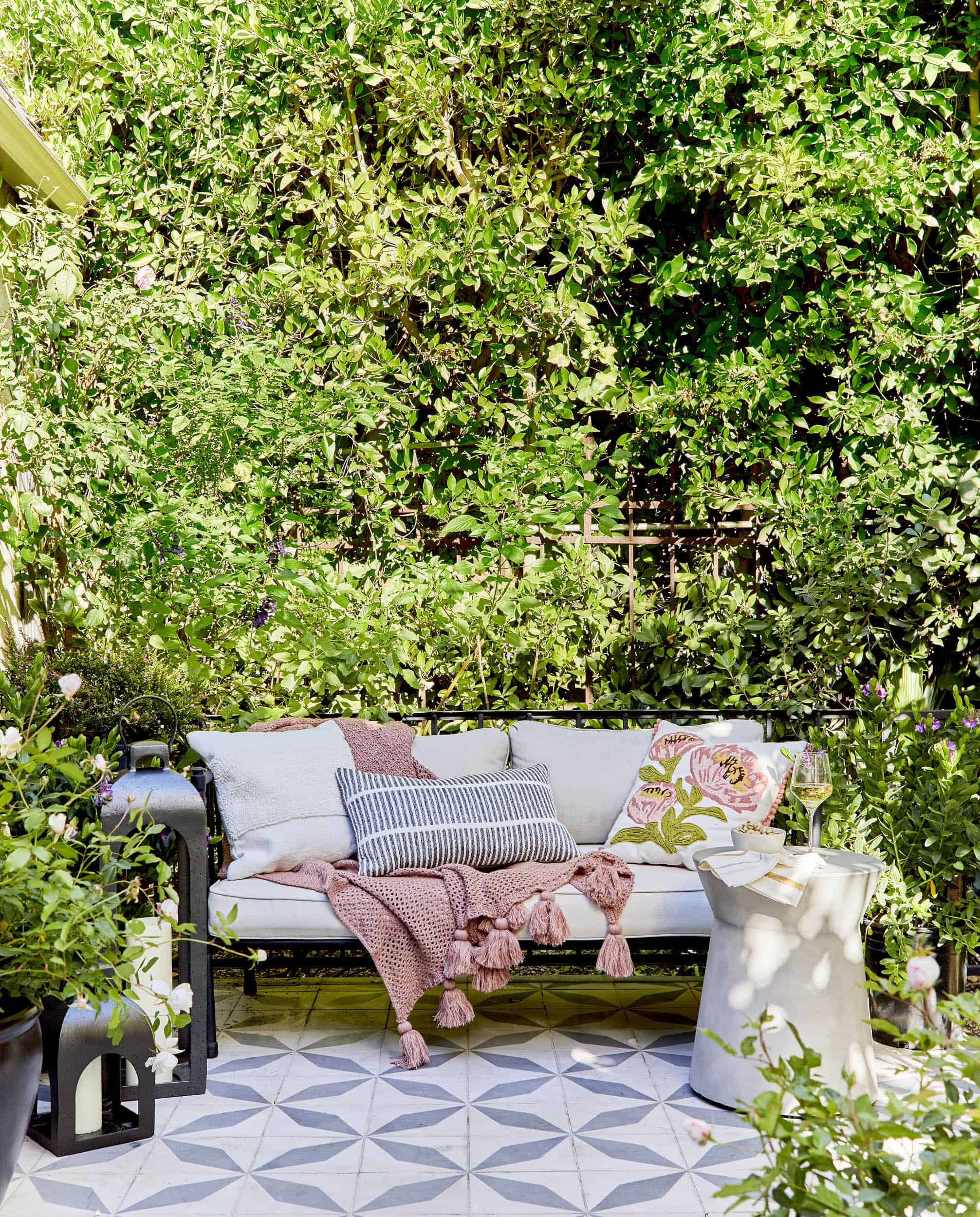 Emily Henderson Spring Patio Ideas 12