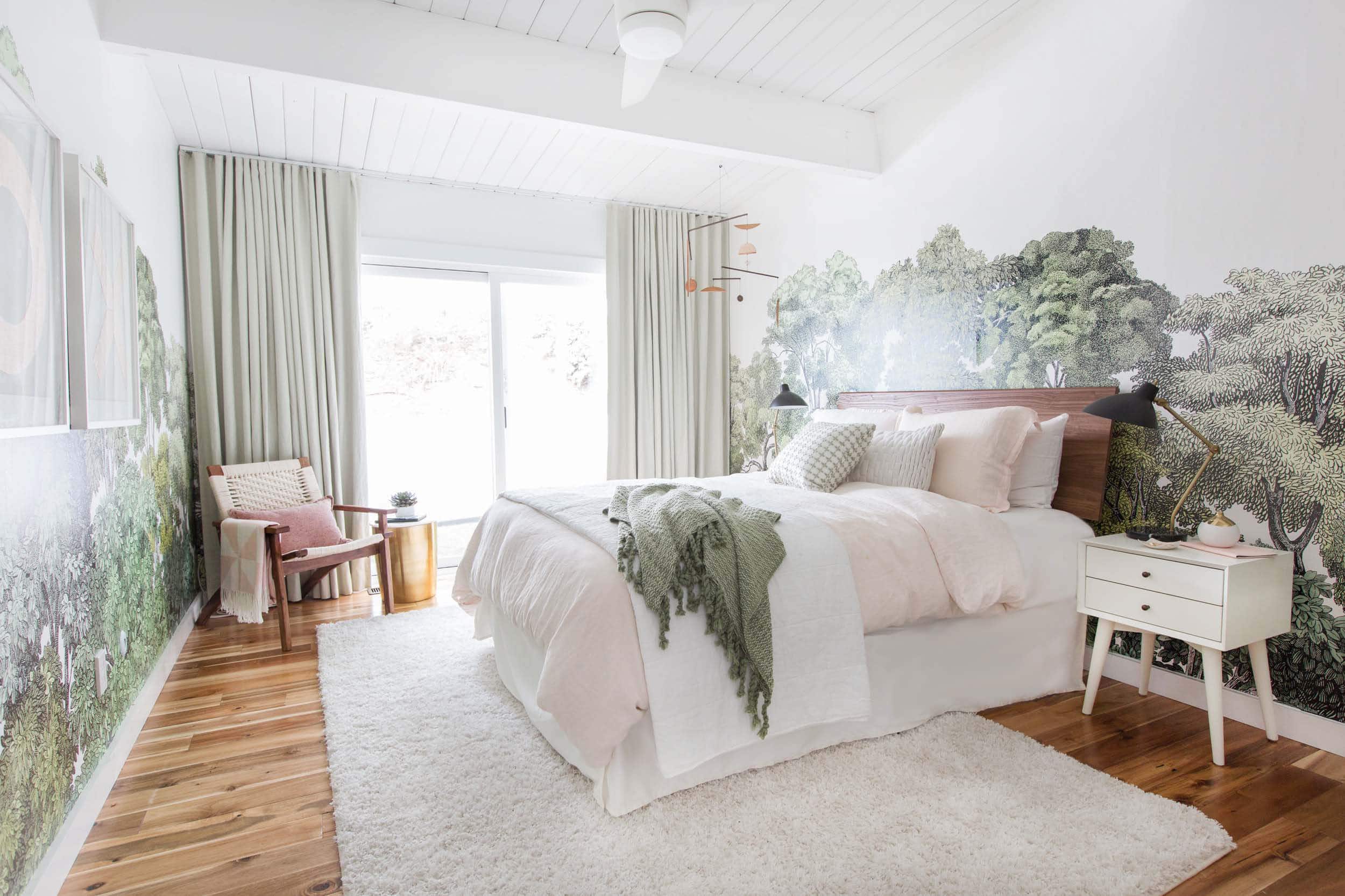 Emily Henderson How To Make A Bed 20