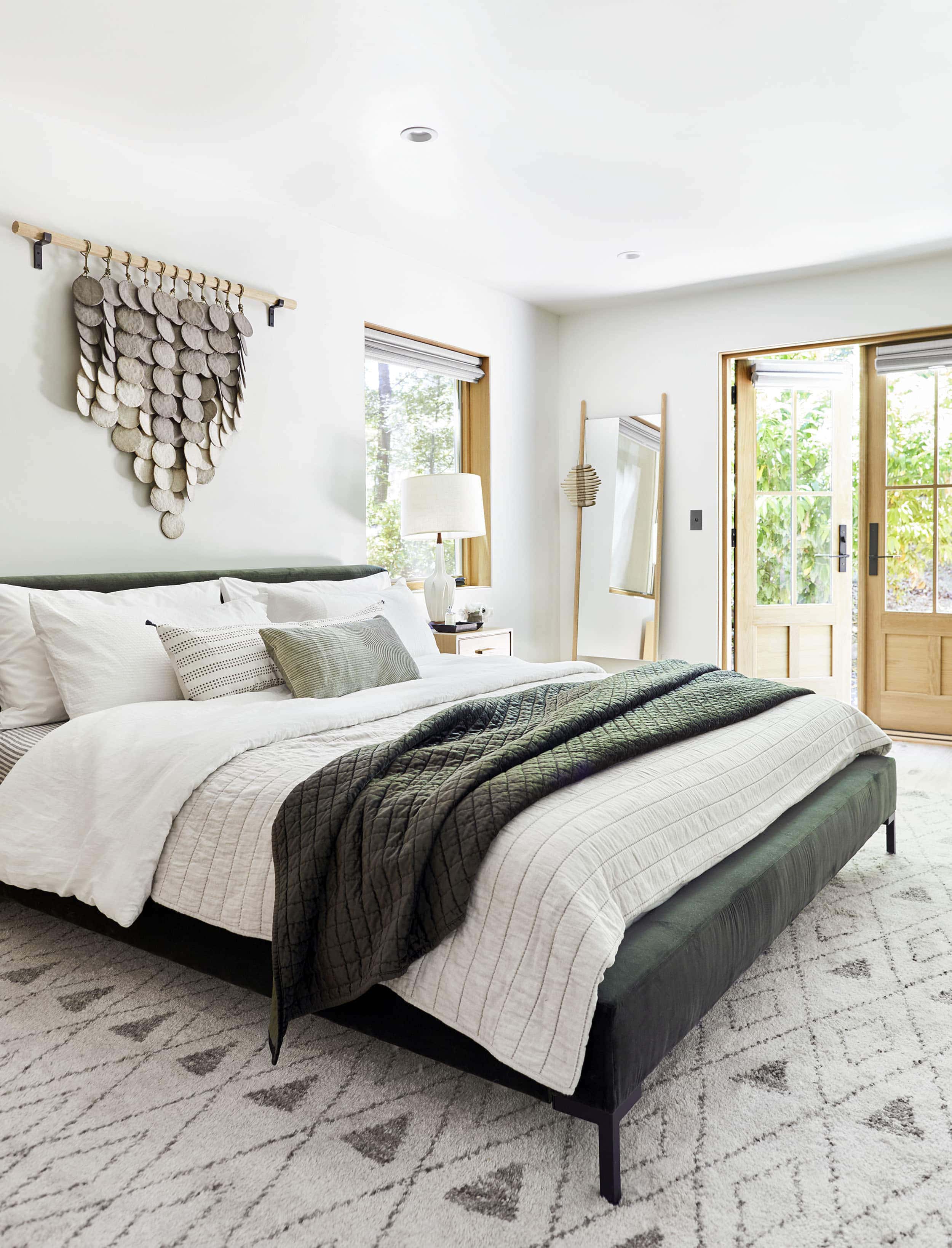 Emily Henderson How To Make A Bed 5