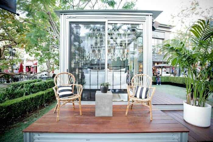 Molly Sims Pop Up House The Grove