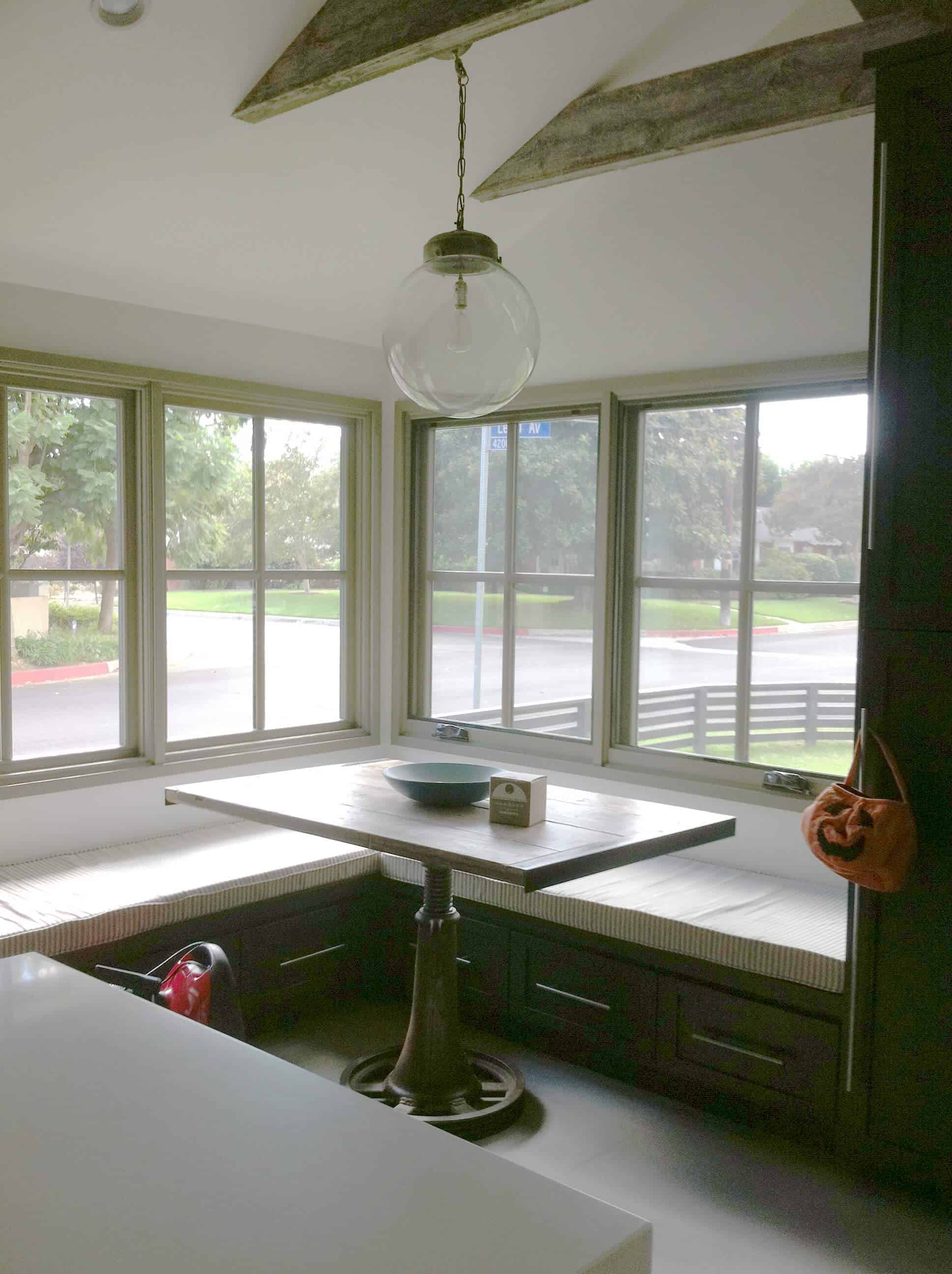 dining nook before