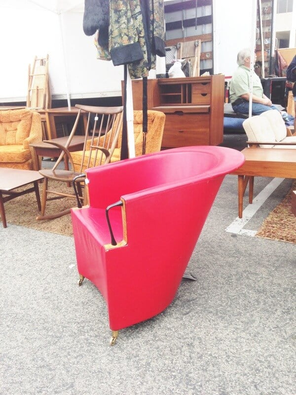 modernist contemporary chair