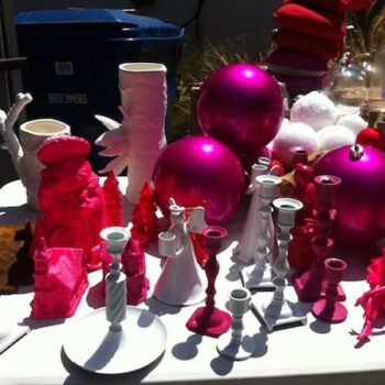 pink-red-white-ornaments