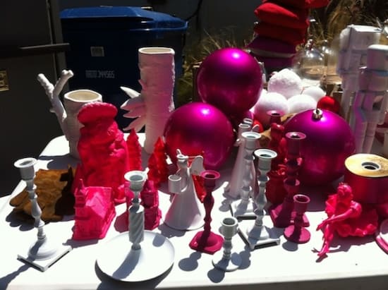 pink-red-white-ornaments