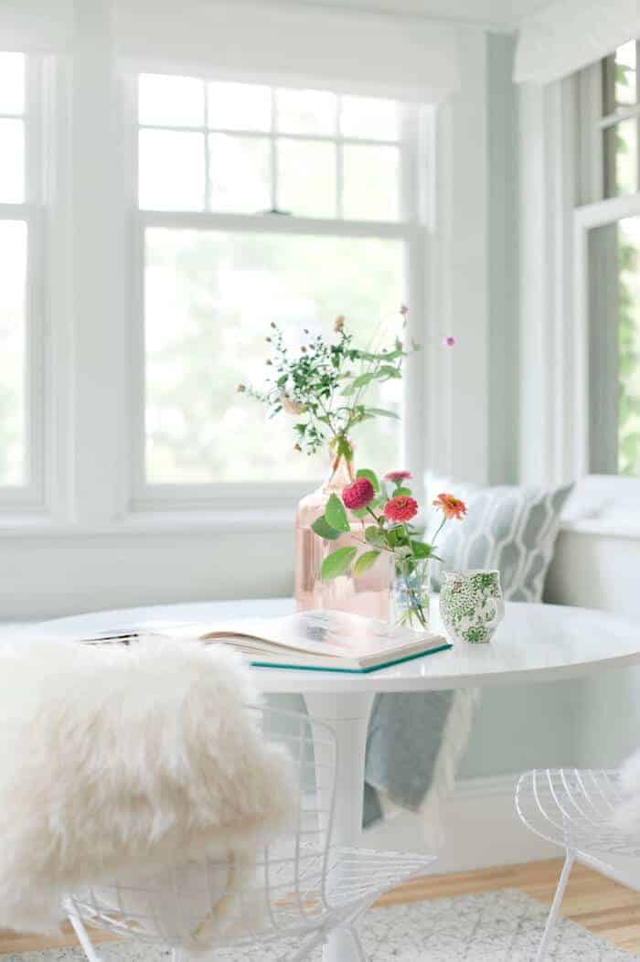 bright-window-seat