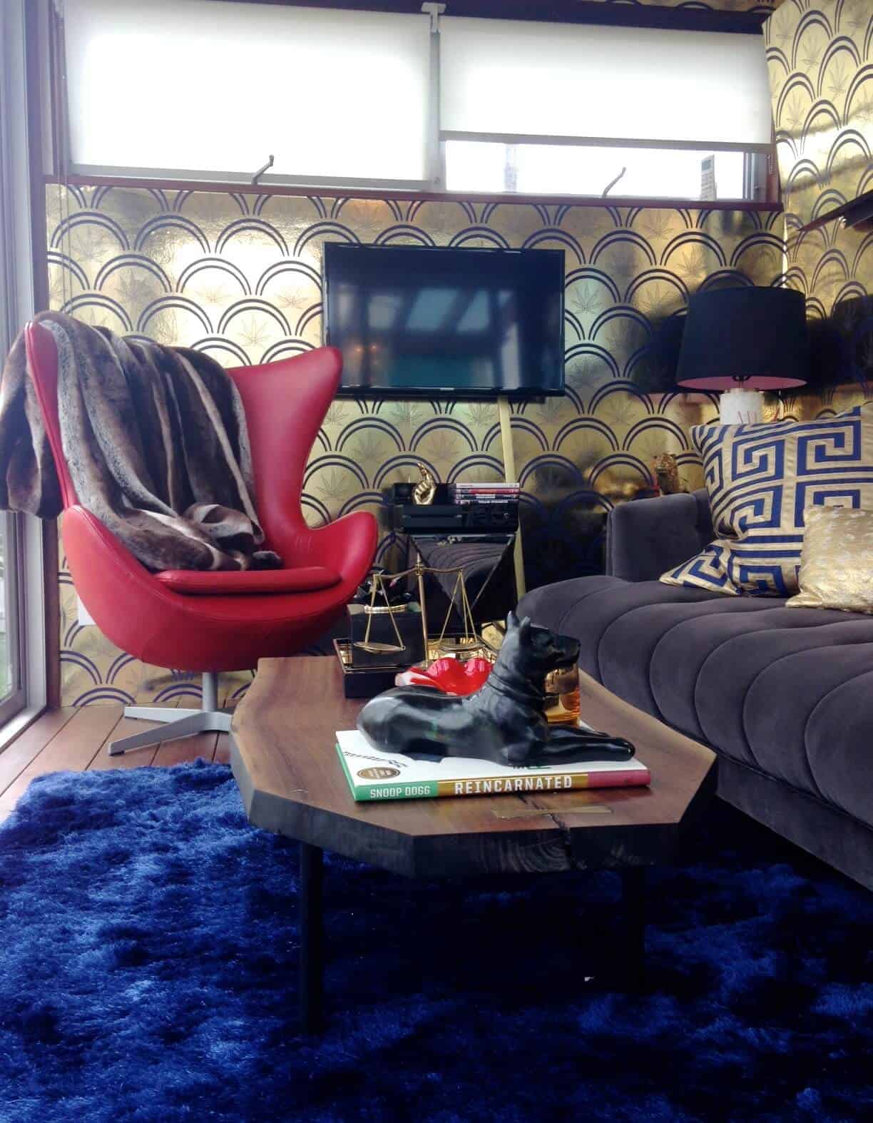 red egg chair