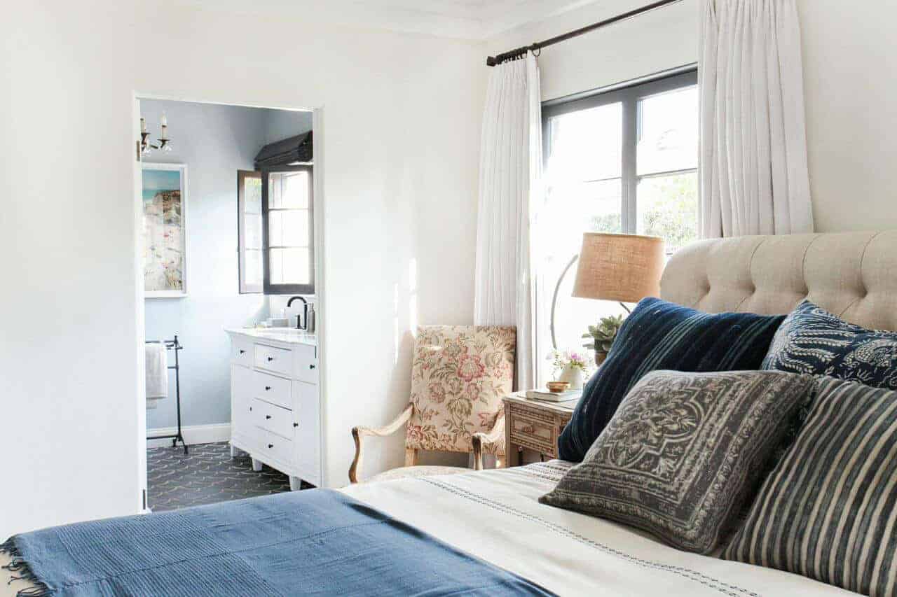 shauna fest bedroom