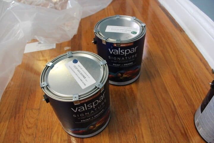 valspar paint clover green