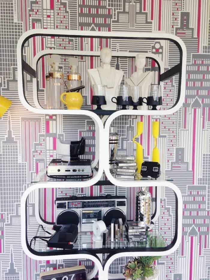 white mod shelving